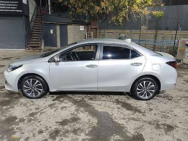 corolla гибрид: Toyota Corolla: 2019 г., Вариатор, Гибрид, Седан — 3