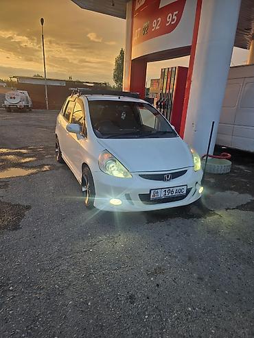 195 65 15 с: Honda Fit: 2003 г., 1.5 л, Автомат, Бензин, Хэтчбэк — 3