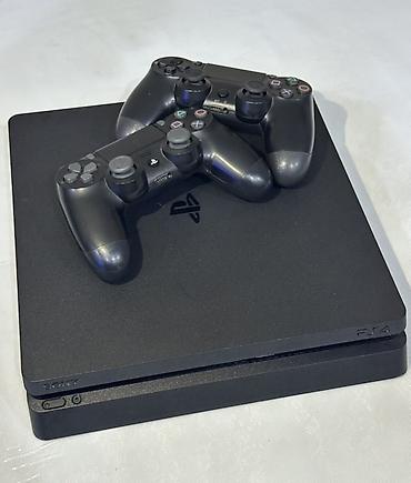 Видеоигры и приставки: Sony PlayStation 4 oyun konsolu Xüsusiyyətlər: - Model: PS4 (mat qara — 3