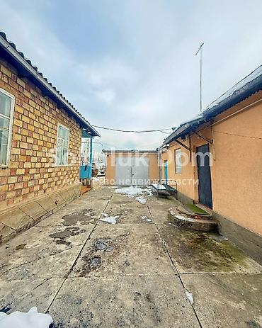 Продажа коттеджей и домов: 🏠Продается дом в с. Сокулук 🟡 Комнаты: 6 🟡 Участок: 20 соток 🟡 — 3