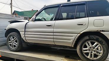 Toyota: Toyota RAV4: 1999 г., 2 л, Автомат, Бензин, Кроссовер at lalafo.kg — 4 Toyota: Toyota RAV4: 1999 г., 2 л, Автомат, Бензин, Кроссовер — 4