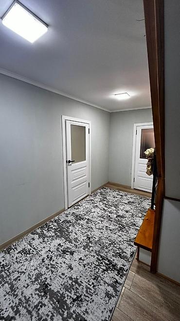 Продажа коттеджей и домов: Продаётся 2-этажный кирпичный дом 📍 г. Бишкек, жилмассив Бакай-Ата — 2