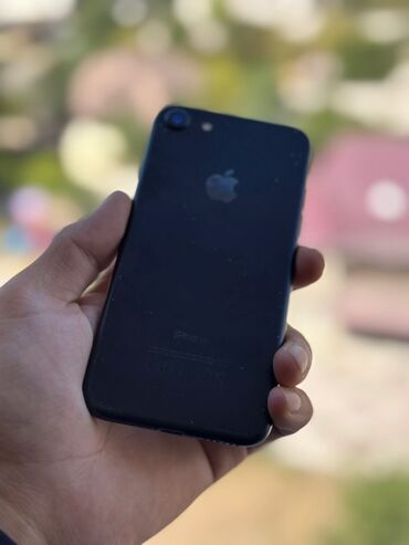 инструменты для починки телефона: IPhone 7, Б/у, 128 ГБ, Черный, Коробка