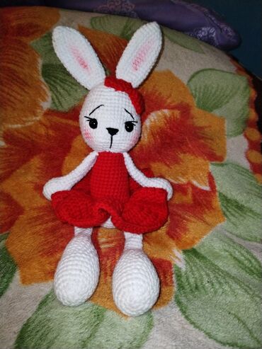 oyuncaq dovşan: Amigurumi dovşan. Boy 36sm.Real alıcıya endirim olunacaq