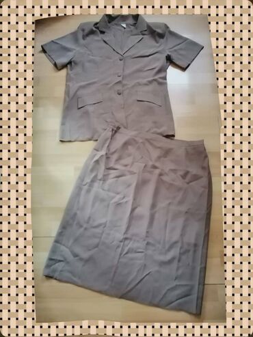 Kostimi: 3XL (EU 46) — 8