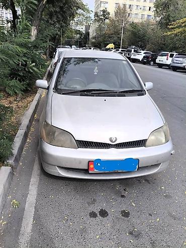 Toyota: Toyota Platz: 2000 г., 1 л, Автомат, Бензин, Седан — 1