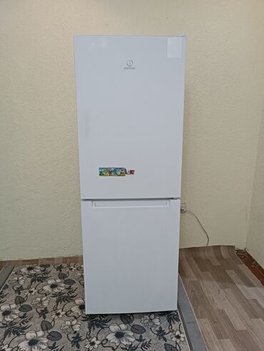 купить поко х3 про 8256 бу: Холодильник Indesit, Б/у, Двухкамерный, De frost (капельный), 60 * 170 * 60