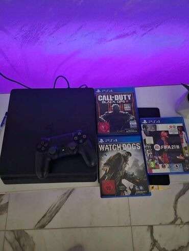 plejstejšn 4 igrice: Dobijaju se tri igrice: Fifa 21, Black ops 3, Watchdogs, I jedan