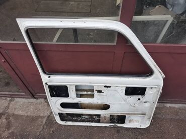 Auto delovi: Dodatni opis Vrata leva Lada 21213,21214 Niva u beloj boji. Polovna — 9