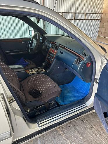 Mercedes-Benz: Mercedes-Benz E-Class: 1999 г., 3.2 л, Газ, Универсал — 8