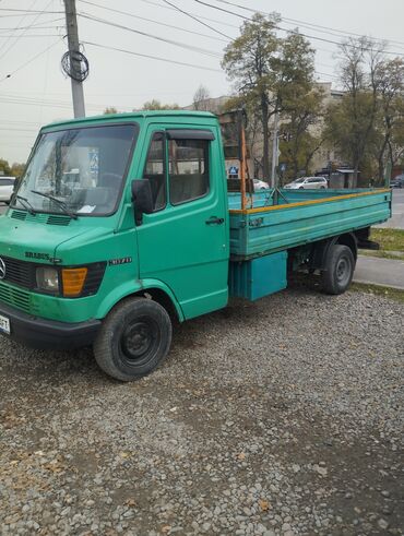 Легкий грузовой транспорт: Легкий грузовик, Mercedes-Benz, Стандарт, 3 т, Б/у