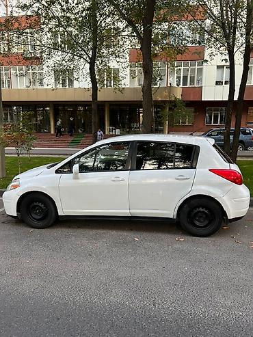 Nissan: Nissan Versa: 2006 г., 1.7 л, Механика, Бензин, Хэтчбэк — 6