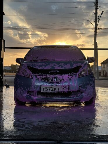 арзан машина сатылат: Honda Fit: 2009 г., 1.5 л, Автомат, Бензин