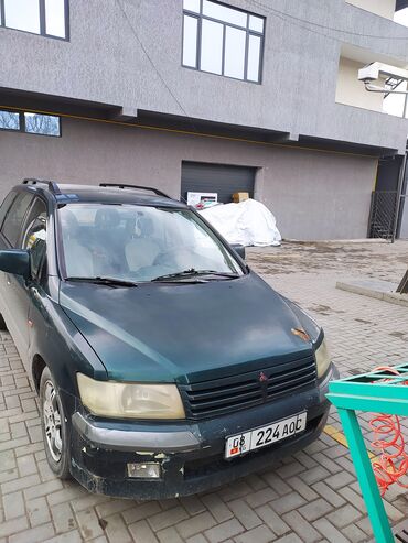 мицубиси минивэн: Mitsubishi Space Wagon: 1998 г., 2.4 л, Механика, Бензин, Минивэн