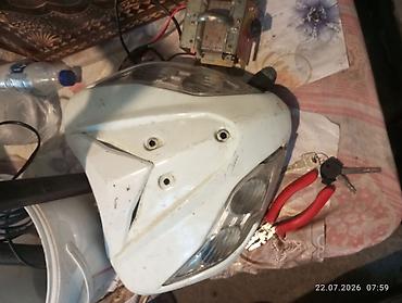 lalafo disk teker: Moped/skuterlər üçün ehtiyat hissələri - Ön fara bloku və ağ rəngli — 1