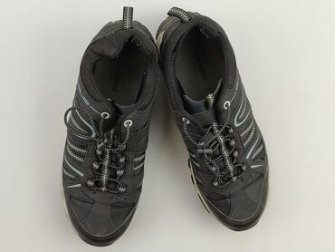 Кросівки та спортивне взуття: Кросівки 38, стан - Дуже гарний