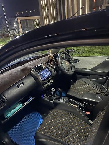купить генераторы honda: Honda Fit: 2003 г., 1.3 л, Автомат, Бензин, Хэтчбэк — 6