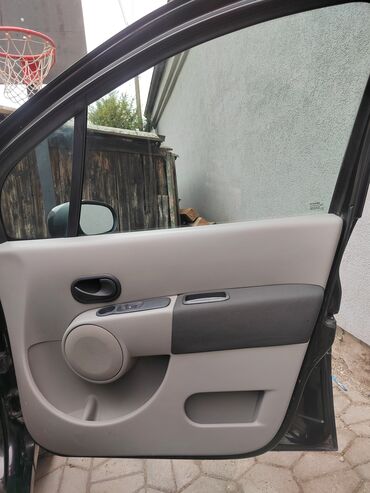 Renault: Renault Modus: 1.5 l | 2004 г. 230000 km. Hečbek — 14