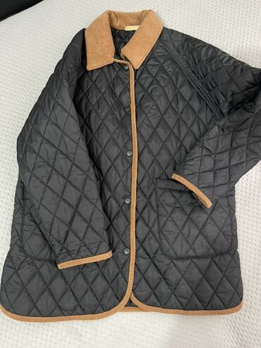 Демисезонные куртки: Два верхних изделия. 1) Стеганое пальто/куртка: - Цвет — 1