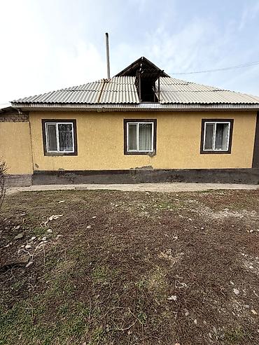 Продажа коттеджей и домов: 4 комнаты, 92 м², 10 соток, Селекционное — 5
