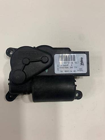 ponuda za prevoz robe: MOTOR KLAPNE GREJANJA ZA VOLKSWAGEN GOLF 7 - 5Q0907511A | Motor — 2
