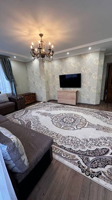 снять квартиру без риэлтора: 3 комнаты, 105 м², Элитка, 1 этаж
