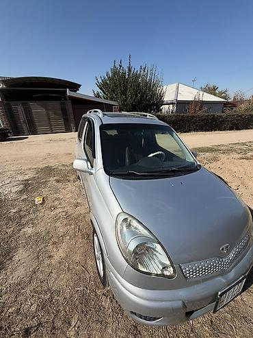 функарго funcargo: Toyota Yaris Verso: 2004 г., 1.3 л, Автомат, Газ, Лифтбек — 2