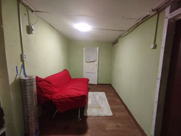 квартира на месяц ош: 1 комната, Риэлтор, Без подселения, С мебелью частично