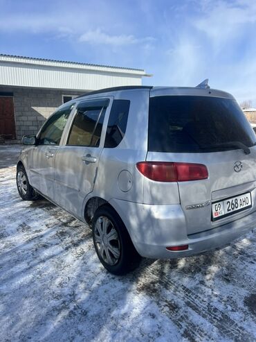 Mazda: Mazda 2: 2004 г., 1.3 л, Механика, Бензин, Хэтчбэк — 4