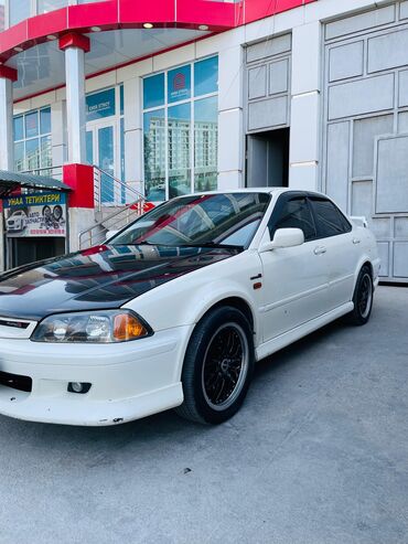 автомобиль для продажи: Honda Accord: 2002 г., 2.2 л, Механика, Бензин, Седан