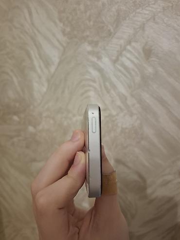 iphone ag: IPhone 5s, 16 GB, Gümüşü — 5