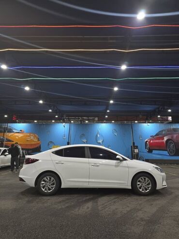 авто в рассрочку в бишкеке без процентов: Hyundai Avante: 2019 г., 1.6 л, Автомат, Газ, Седан