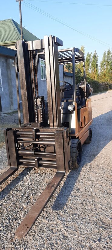 Yük maşınları: Tam işlek veziyetdedir detalari ela veziyetdedir 5m hundurluye — 2