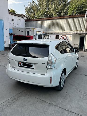 byd ev: Toyota Prius V: 2012 г., 1.8 л, Вариатор, Гибрид, Универсал — 2