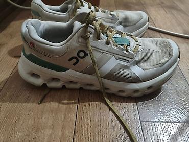 on cloude: Кроссовки On Running CloudTec - Бренд/модель: On Running, технология — 3