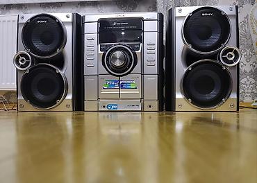 sony a6000: Sony mini hi-fi musiqi sistemi. Tam işlək vəziyyətdə pultda var - — 1