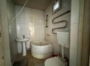 Продажа коттеджей и домов: ПРОДАЁТСЯ : ДОМ САРУЙСКАЯ / ВАСИЛЬЕВА На участке два дома Общая — 12