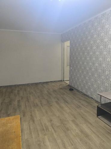 43: 2 комнаты, 43 м², 10 мкр 104 серия, 1 этаж — 3