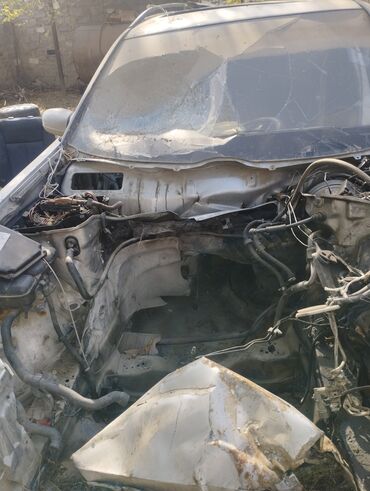 ролики мерседес: Разбор на запчасти: универсал Mercedes-Benz (W210 E‑Class 2,7 каропка