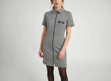 sinsay sukienka czarna obcisła: Bershka, Women`s dress, size S (EU 36)