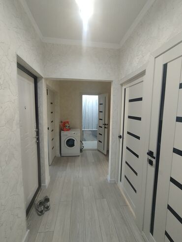 сколько стоит проект дома в бишкеке: 2 комнаты, 48 м², 105 серия, 4 этаж, Евроремонт