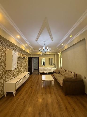 razinde satilan ucuz evler: 3 otaqlı, Yeni tikili, 75 kv. m — 1