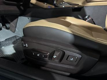 Lexus: Lexus ES: 2017 г., 2.5 л, Гибрид, Седан at lalafo.kg — 13 Lexus: Lexus ES: 2017 г., 2.5 л, Гибрид, Седан — 13