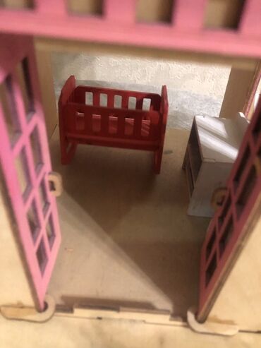 Игрушки: Деревянный кукольный домик с двумя этажами и мансардой. Высота -72 см at lalafo.kg — 9 Игрушки: Деревянный кукольный домик с двумя этажами и мансардой. Высота -72 см — 9