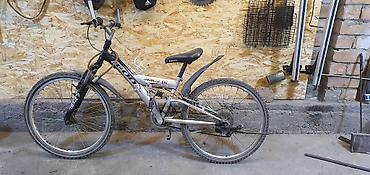 Горный велосипед Format Iconic (надпись на раме Iconic) с полным