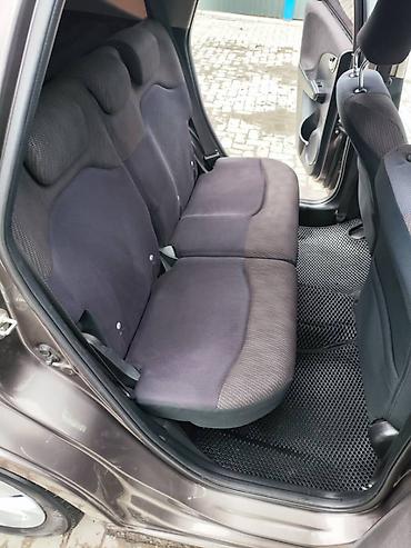 Honda: Honda Jazz: 2012 г., 1.4 л, Автомат, Бензин, Хэтчбэк — 17