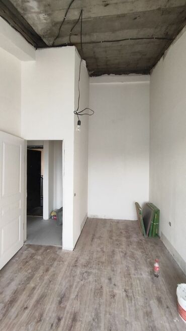 квартира керек дордойдон: 1 бөлмө, 33 кв. м, Жеке план, 5 кабат, Косметикалык ремонт
