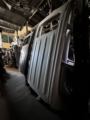 Грузовые кузова и будки: Toyota, 2020 г., Б/у, Оригинал — 12