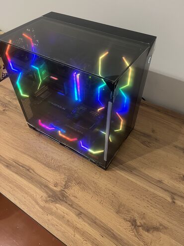 Настольные ПК и рабочие станции: Компьютер, ядер - 8, ОЗУ 32 ГБ, Игровой, Новый, AMD Ryzen 7, NVIDIA GeForce RTX 5070, SSD — 4