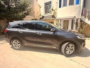 lovol 504 b: Kia Sorento: 2 l | 2015 il Ofrouder/SUV — 3